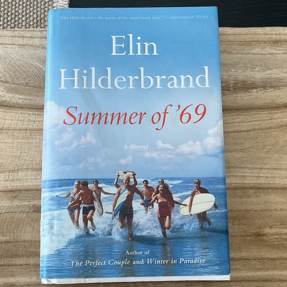 🌻 2/$8 Summer of 69 by Elin Hilderbrand